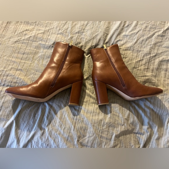 Steve Madden tan booties WORN ONCE - Picture 2 of 5